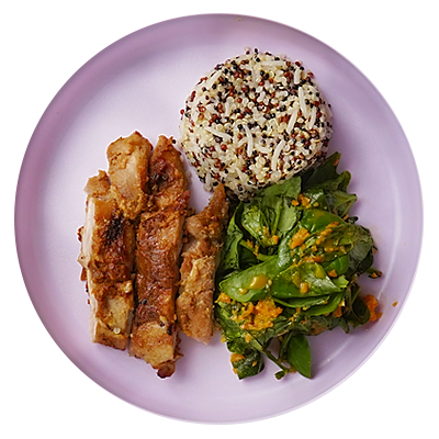 Pollo miso con ensalada de jengibre y arroz con quinoa