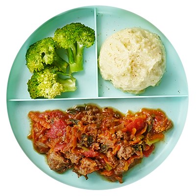 Bolognese with mashed potatoes and broccoli