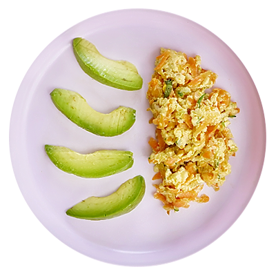 Huevo revuelto con verduras para bebé