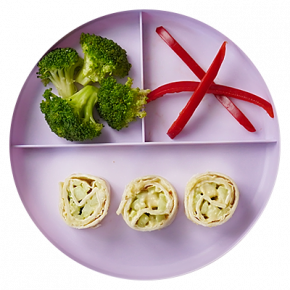 Rollitos de hummus y pepino