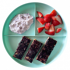 Mermelada de chía con pan y yogur